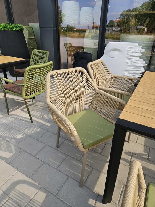 Градинска мебел ,сет от столове и маси