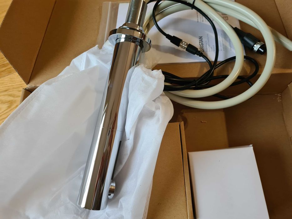 Автоматична батерия за умивалник с професионален сензор ( Bristan)