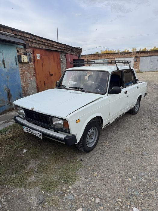 Продам ВАЗ 2105.