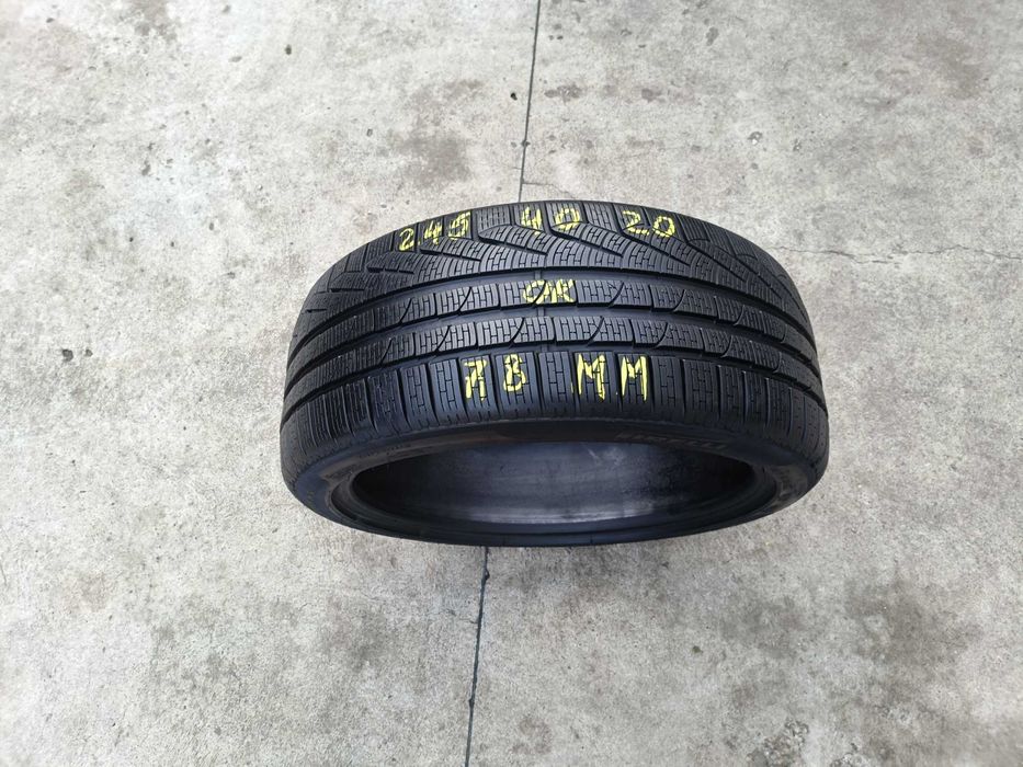 O anvelopa iarna 245 40 20 pirelli sottozero 2 profil de 7,8 mm