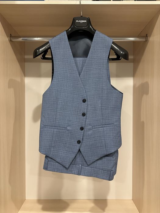 Продам костюм мужской