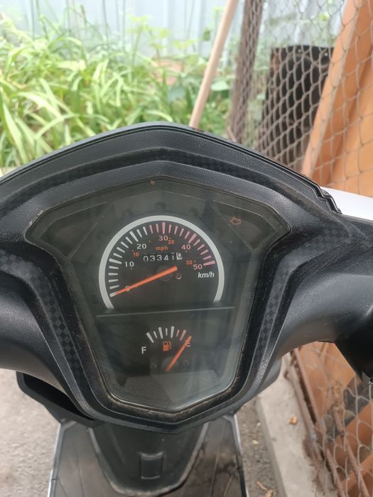 Скутер 125 кубовый