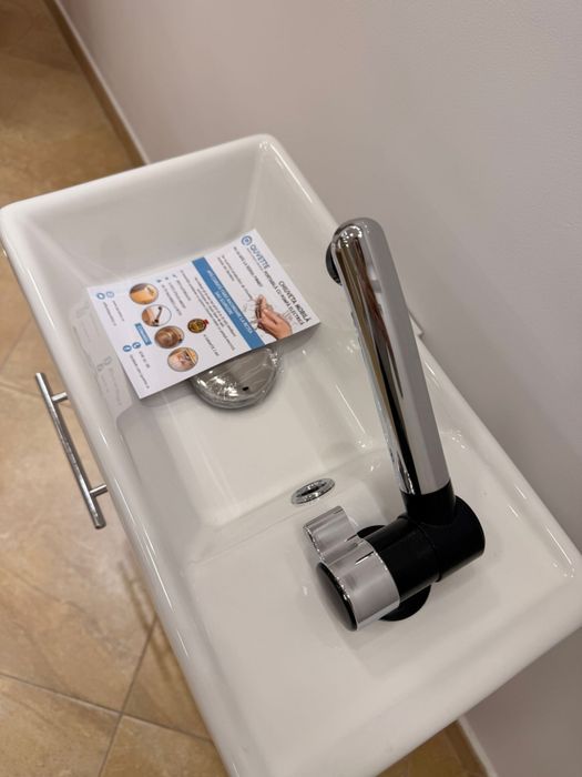 Chiuveta mobila Economy, QUVETTE, Apa Rece cu pompa electrica, alb, 41x23x72 cm