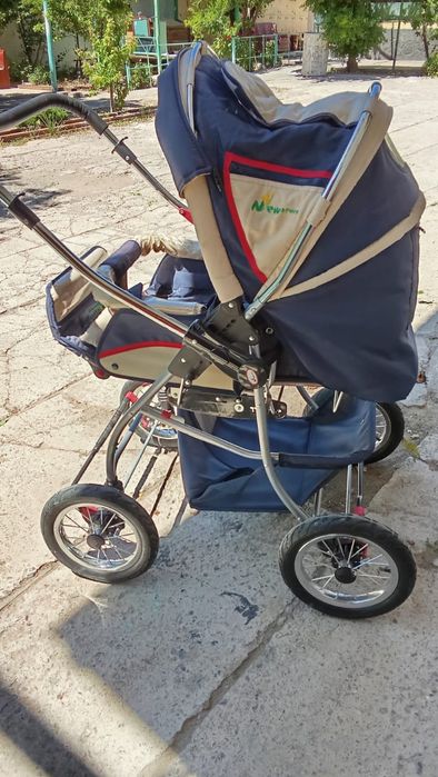 Коляска детская почти новый