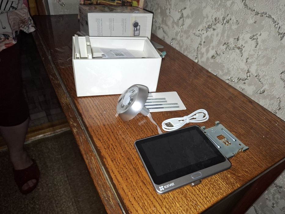 Установка видеоглазок