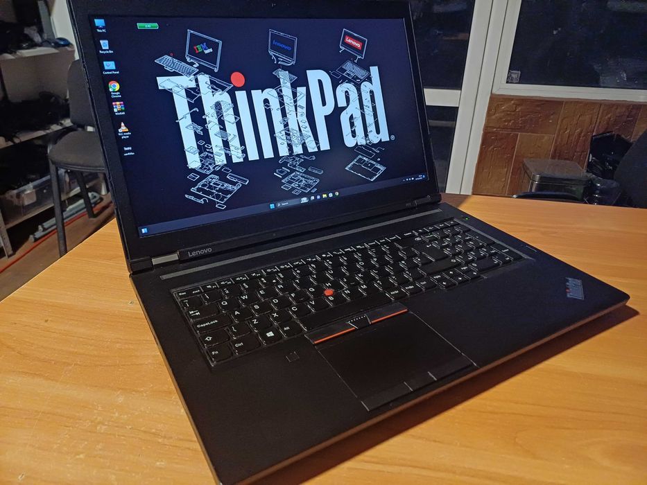 17.3' IPS Lenovo P70 FHD IPS™i7-6700HQ/16GB DDR4/Quadro M600/256GB SSD