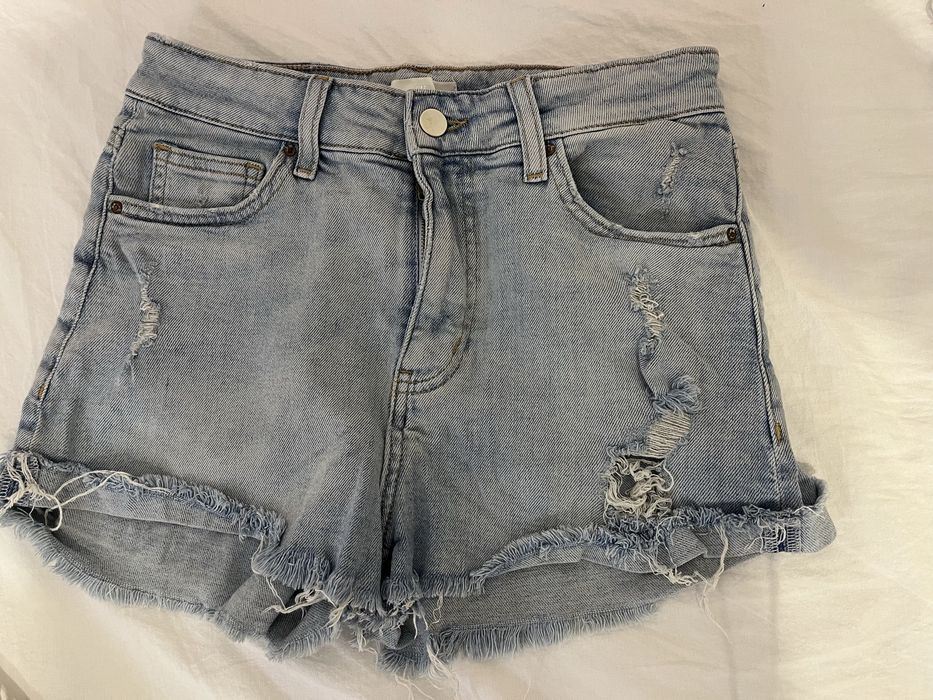 Къси дънкови панталонки на Zara и HM