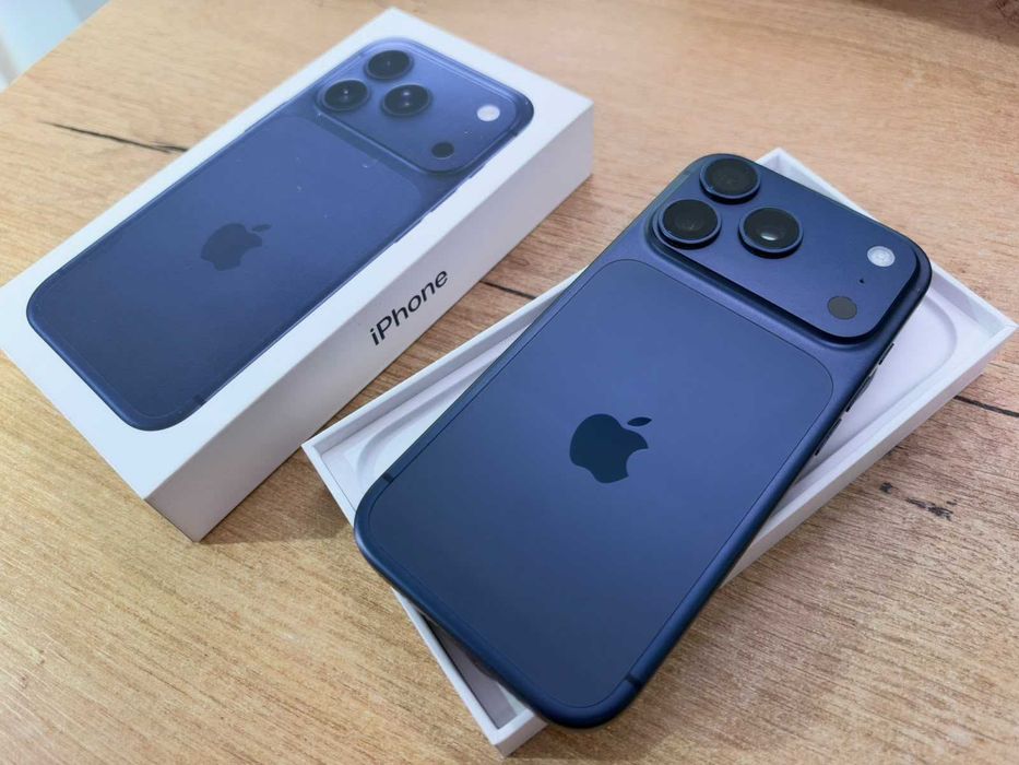 iPhone 17 Pro 512GB Deep Blue | Baterie 100% | Full Box | Garantie 24 Luni