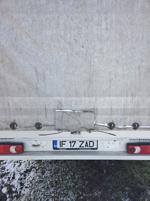 Vând Renault Master