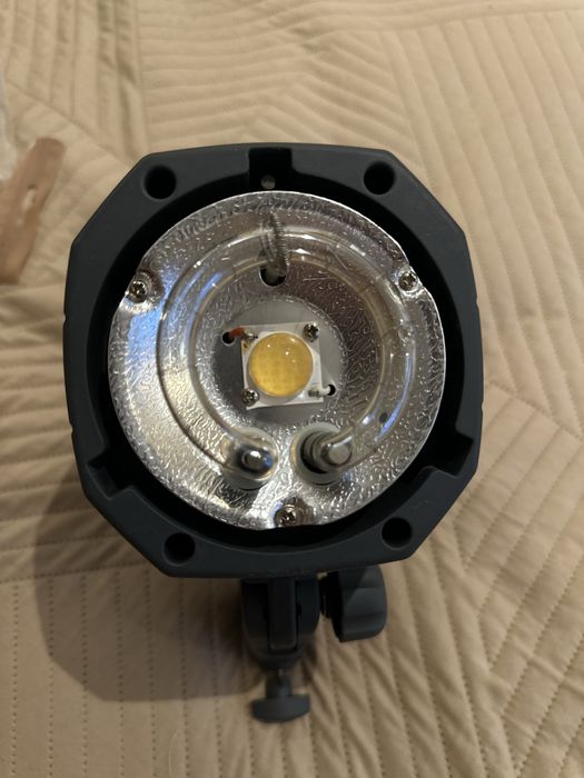 Продам  импульсный свет VISICO 5TTL