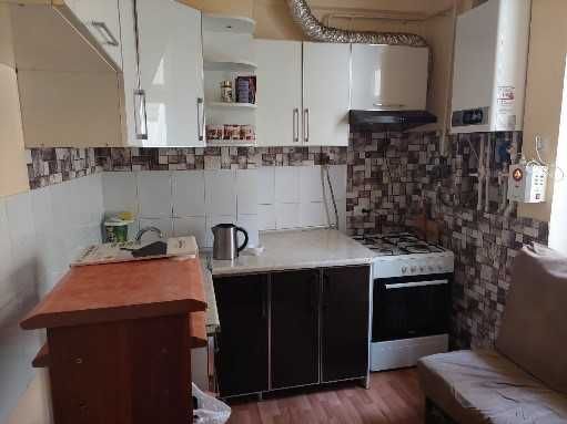 квартира сотилати