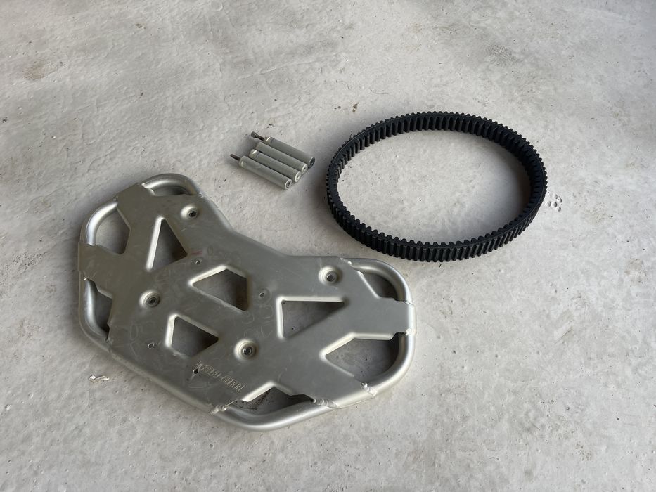 Portbagaj Aluminiu Spate Can Am Renegade / Curea Kevlar Can Am