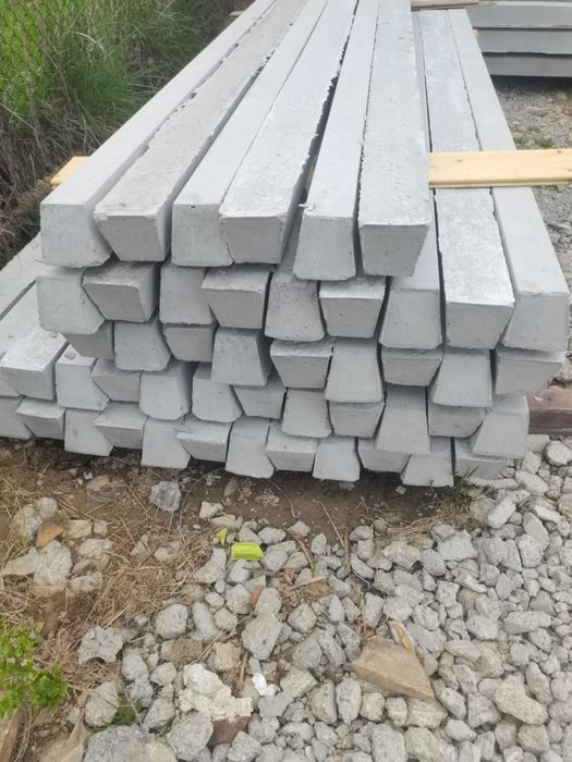 Stalpi/spalieri beton gard
