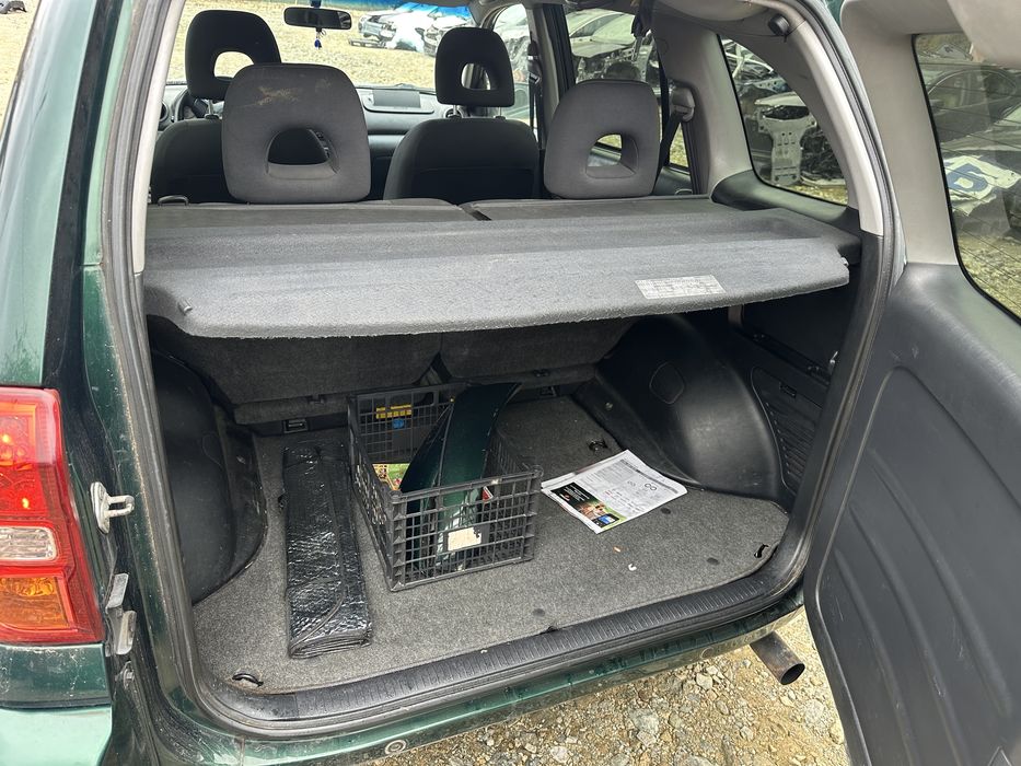 Тойота Рав4 Toyota Rav4 2.0 116 кс На части!