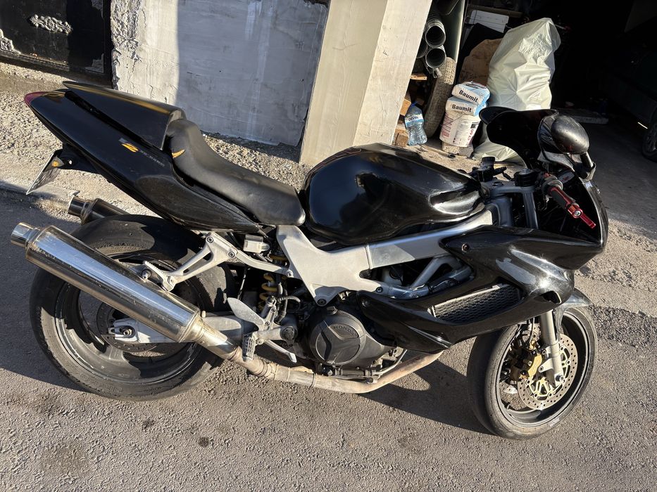 Хондаа втр 1000.