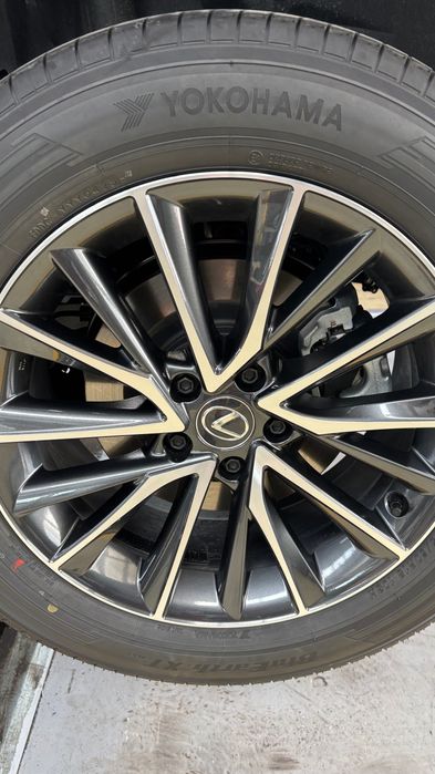 Джанти 18 и гуми за Лексус чисто нови
