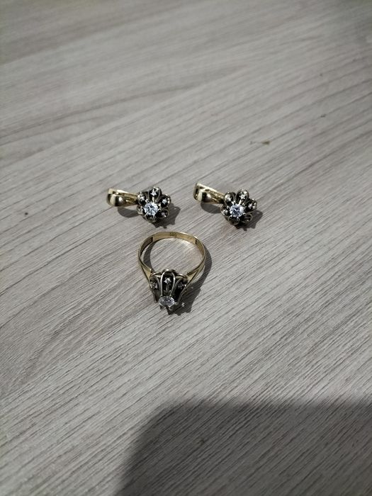 Набор жолтое золото