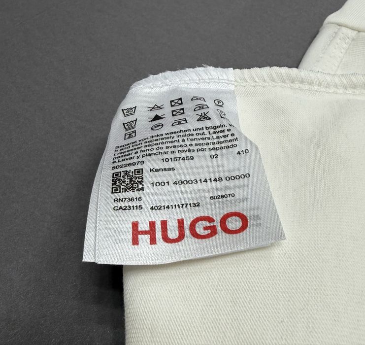Tricou HUGO alb – logo grafic – nou cu etichete