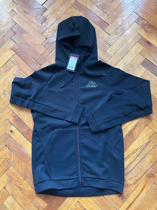 Мъжки екип на FLAIR