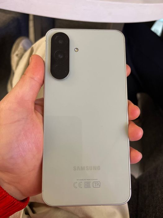 Samsung a56 256 гб