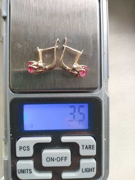Золотые серьги 583 пробы СССР