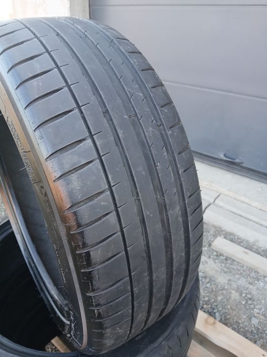 Set 4 Michelin Pilot Sport 4 225 45 19