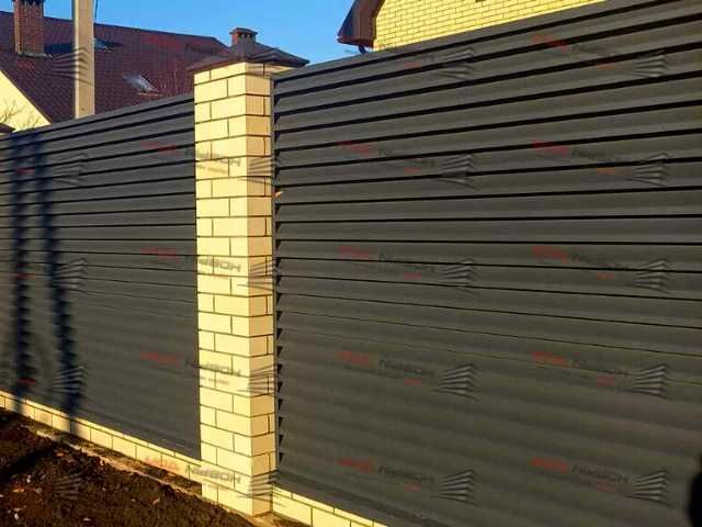 Забор жалюзи из металла