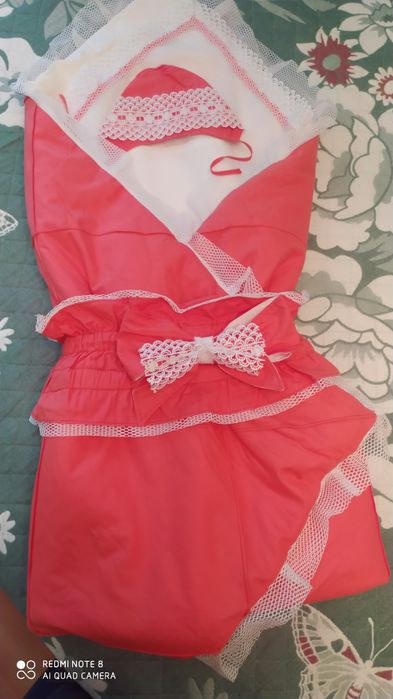 Продам конверт на выписку