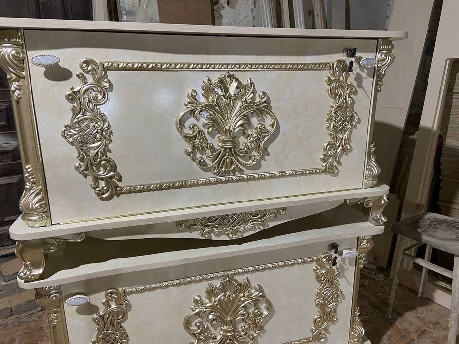 Sandiq qutilar mebelniy