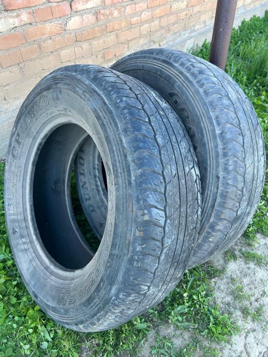 Продам резину 2шт 265/65/R17