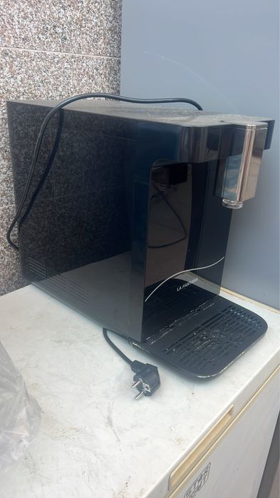 Aparat de apa la fantana