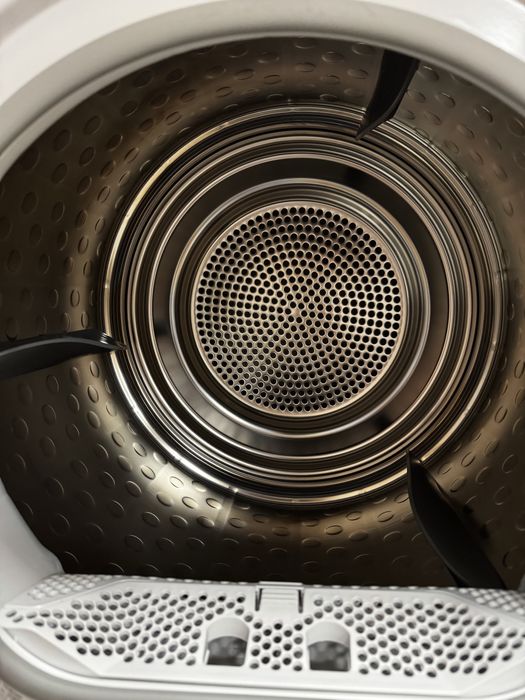 Пералня и сушилня AEG 9/8кг