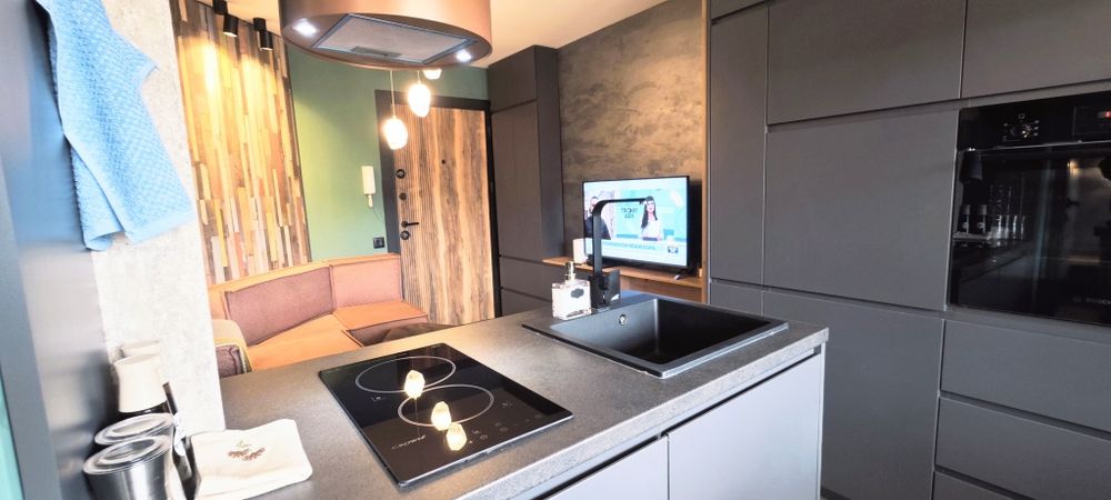 Продава се Двустаен апартамент в Варна, Централна поща - 42 кв.м за 2162 €/кв.м - Снимка #3