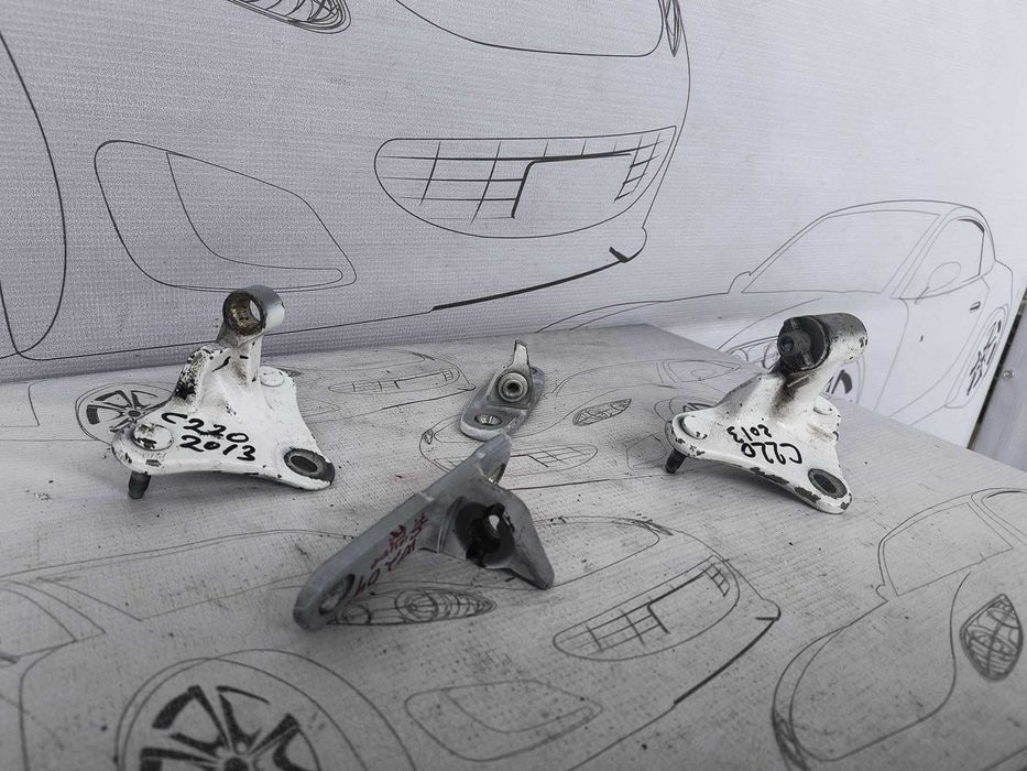 Balamale Ușă Dreapta Față Mercedes-Benz C-Class W204 2013 / 2007-2014 Cod OEM A2047202037 (5B2)