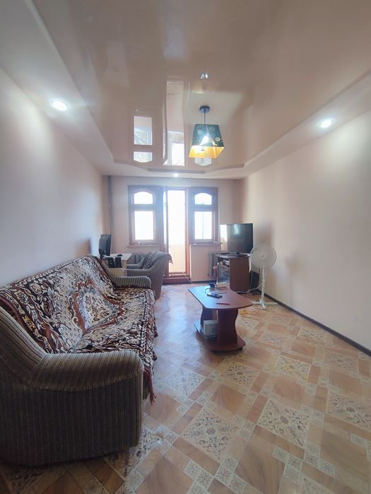 Продам 2х комнатную квартиру Рн Дом Быта 4 этаж