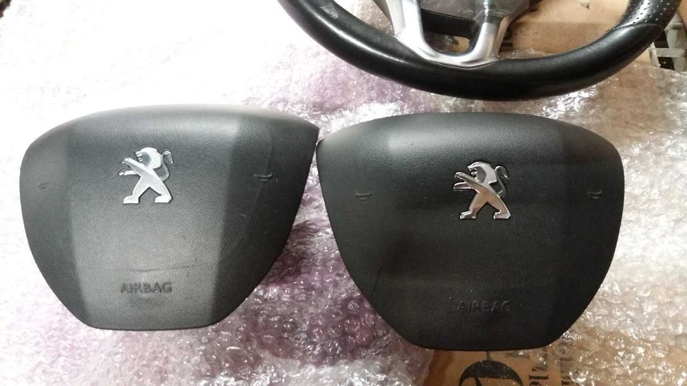 Части за Пежо 208