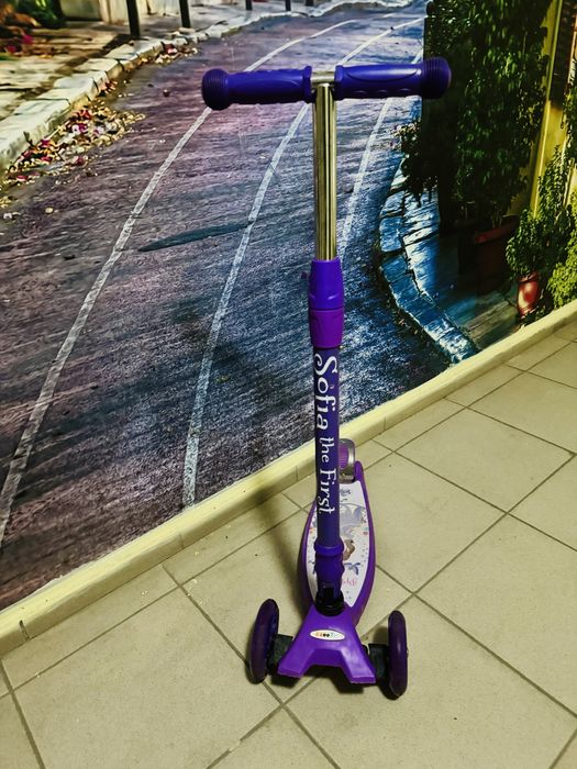 Срочно! Самокат для девочек