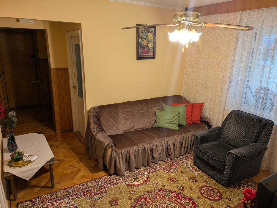 Inchiriez ap.3 cam.mobilat si utilat decomodat.
