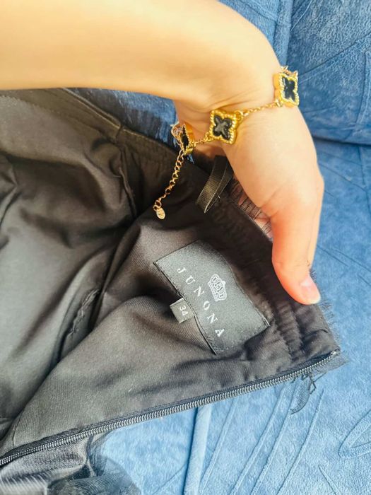 Черна официална рокля на junona