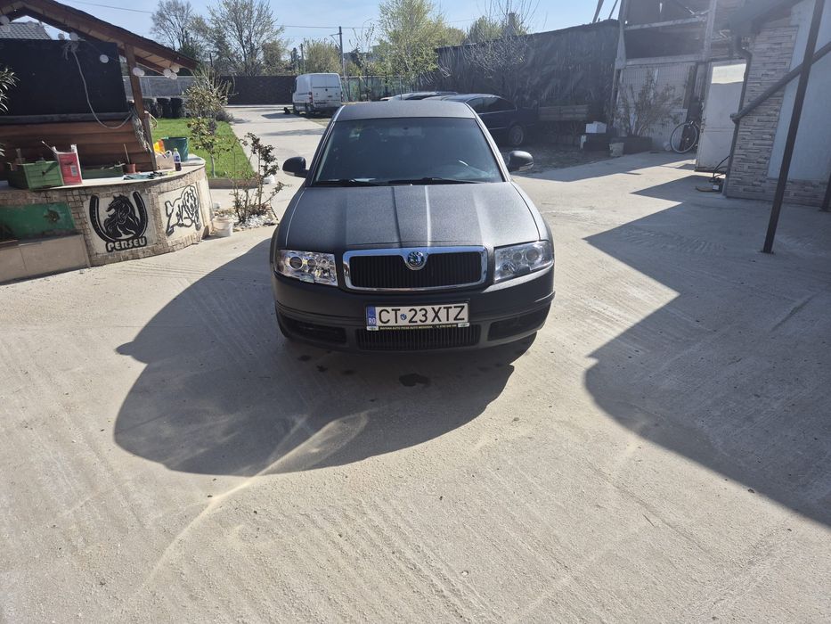 Skoda Superb 1.9 TDI (2007)