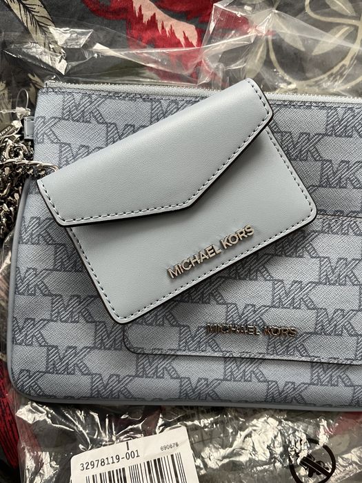 Нов клъч Michael Kors