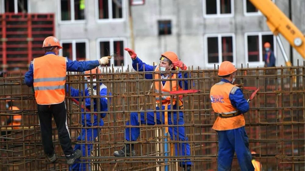 Бригада строителей выполняем все виды строительных работ.