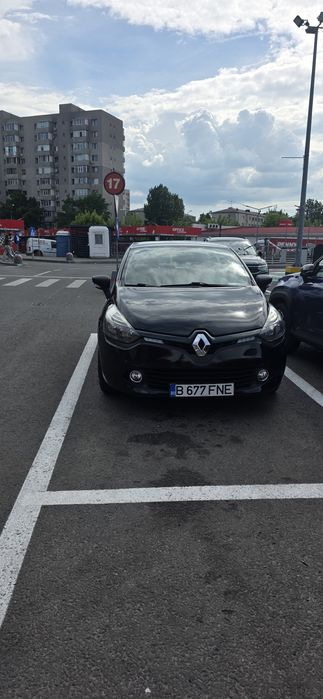 RENAULT 4