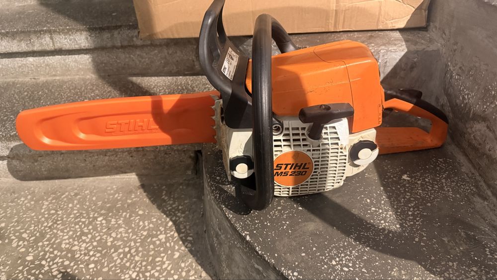 MS 230 Motofierastrau STIHL