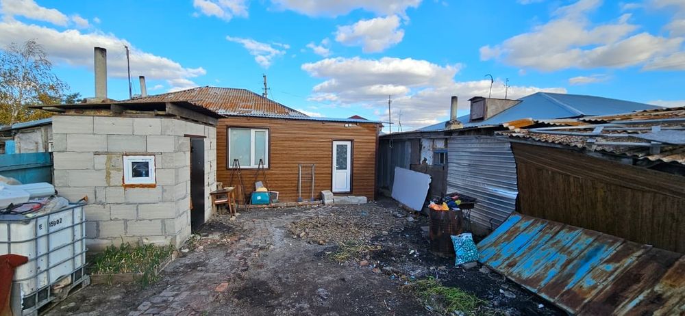 Продам половину дома