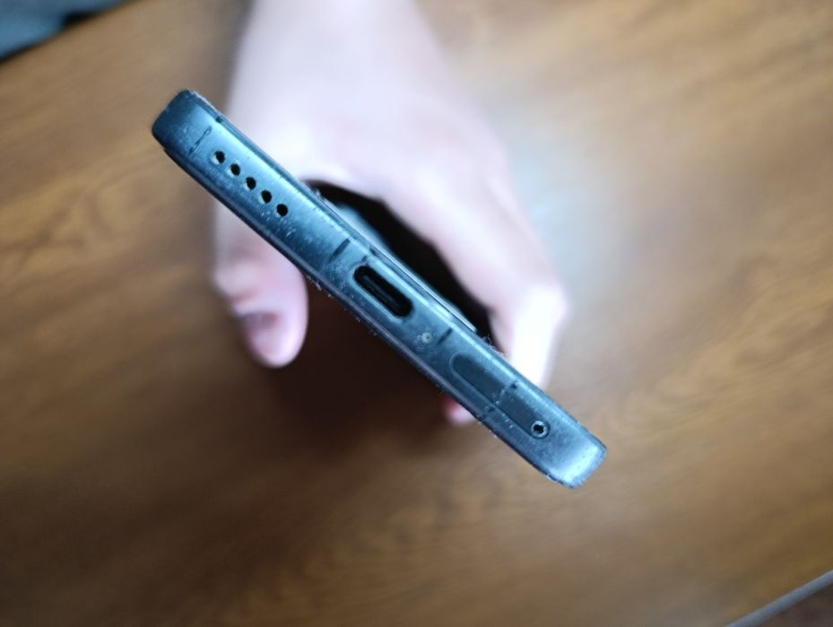 Продам Xiaomi 12 lite б/у