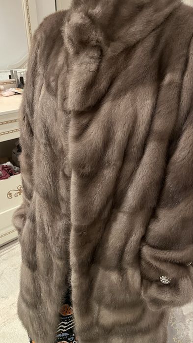 Продается норковая шуба