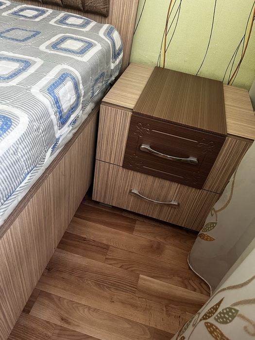 Спальный гарнитур б/у