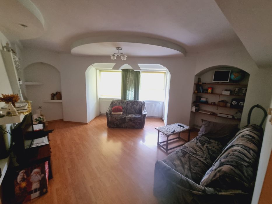 Inchiriez apartament 2camere