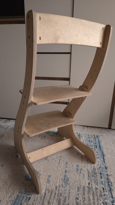 Растущий деревянный стульчик